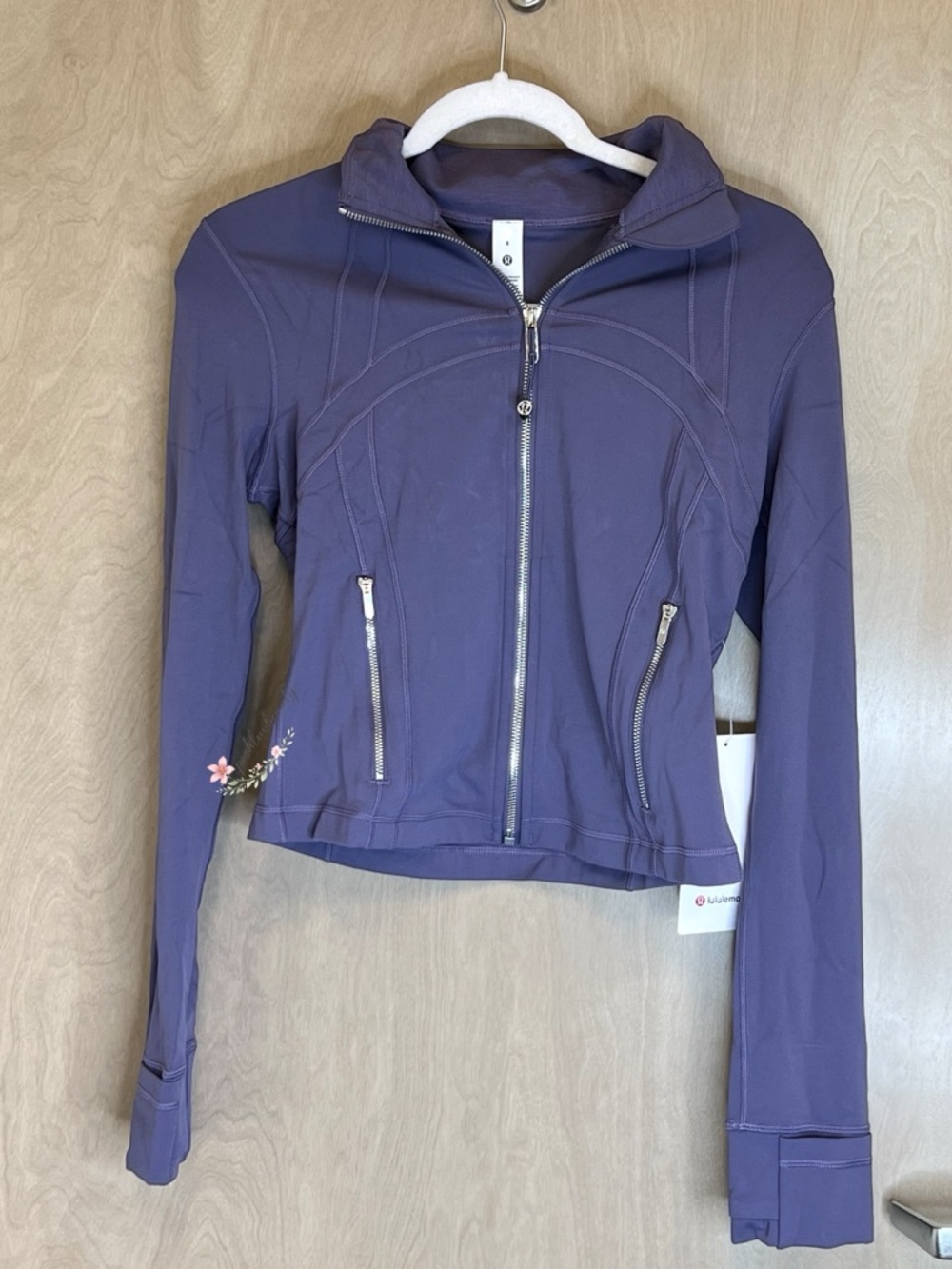 Lululemon Nulu Cropped Define Jacket Grape Mist Size 8 - Picture 2 of 5